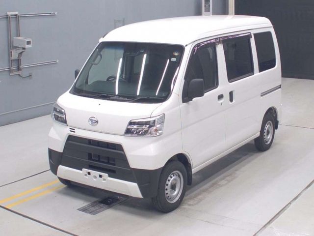 30293 Daihatsu Hijet van S331V 2021 г. (CAA Gifu)